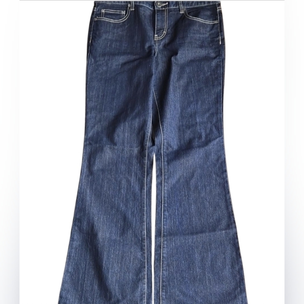 Calvin Klein Flare Mid-Rise dark wash jeans, Size 10, WWOT